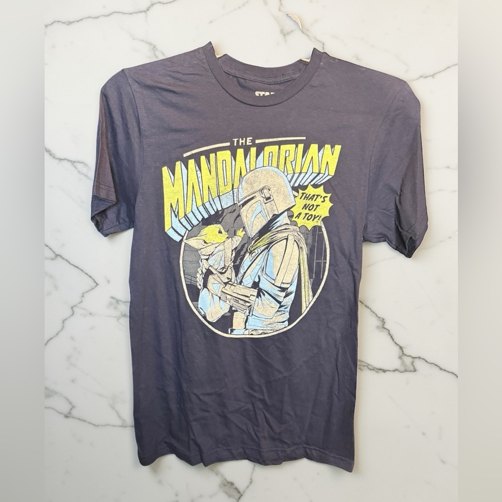 Star Wars Mandalorian Tee - Dark Gray and Yellow - Picture 1 of 3